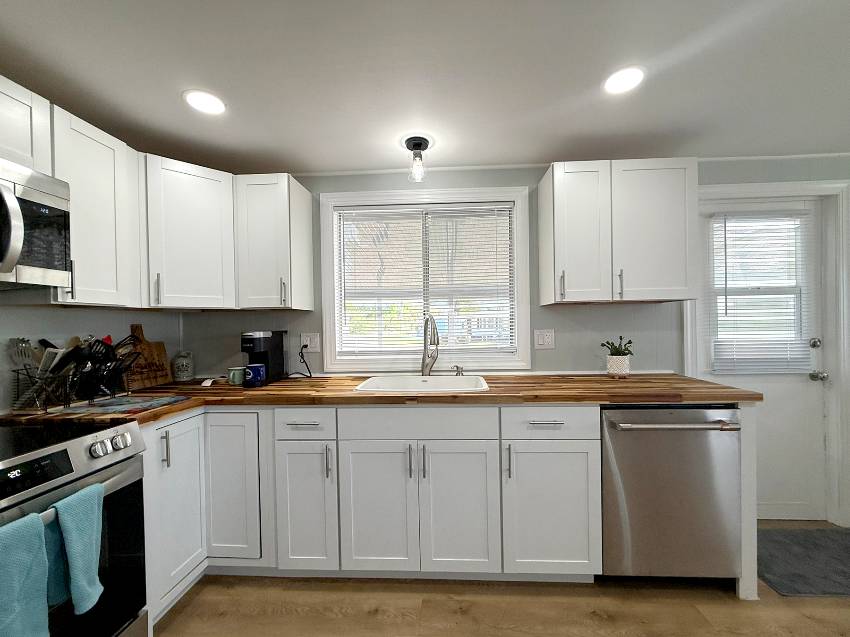 7604 Bonita Way a Ellenton, FL Mobile or Manufactured Home for Sale